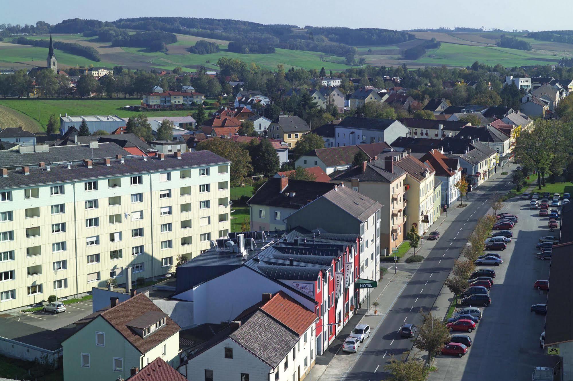 Hotel Restaurant Wallner I Contactless Check-In Sankt Valentin Exterior foto